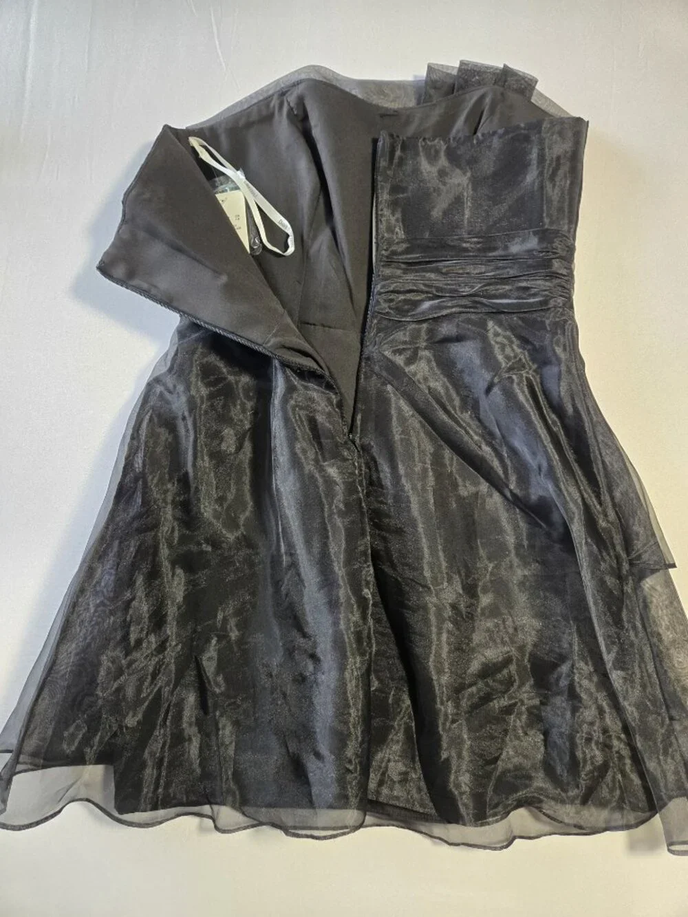 NWT David's Bridal Size 12 Black Strapless Organza Short Prom Dress Party F14335